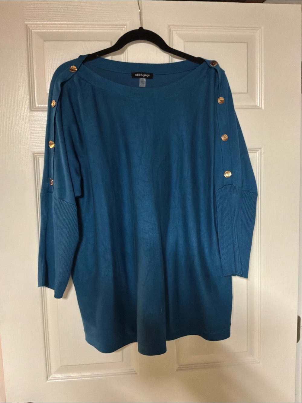 Cable & Gauge Teal Button-Shoulder Knit Pullover